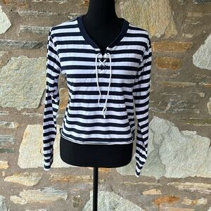 HOLLISTER Crop Top